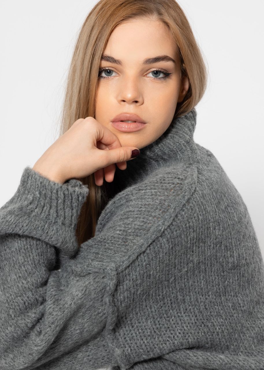 Turtleneck sweater with outer seams - dark gray