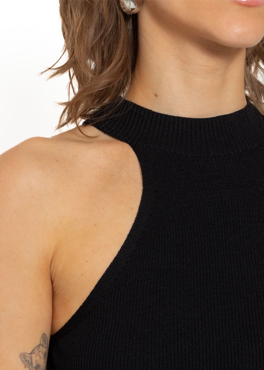 Knitted top with round neck, black