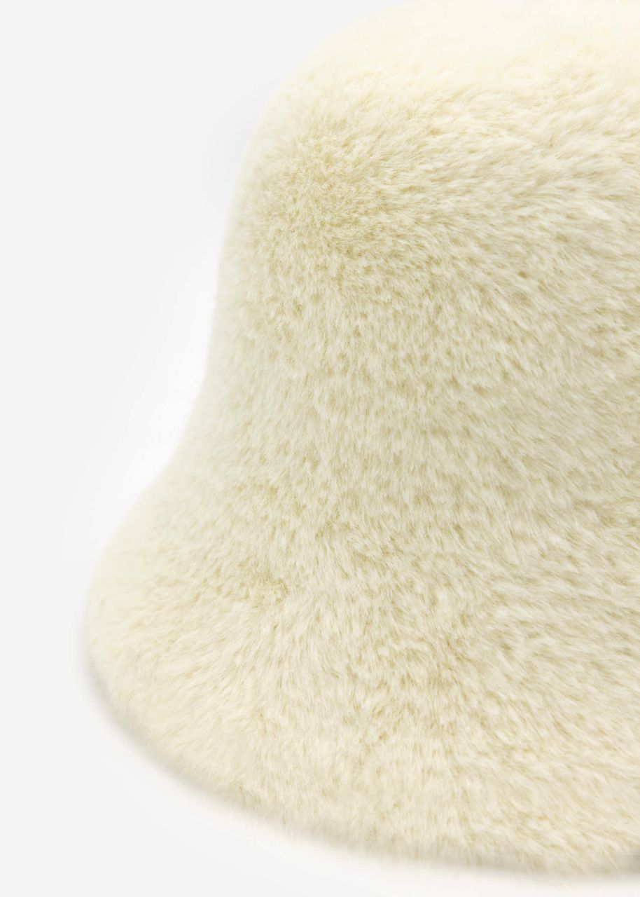 Faux fur hat - offwhite