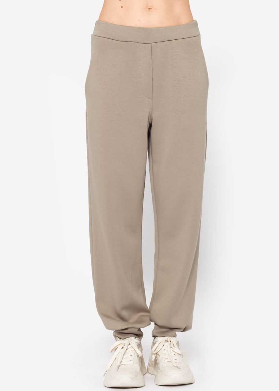 Soft jogging trousers - taupe