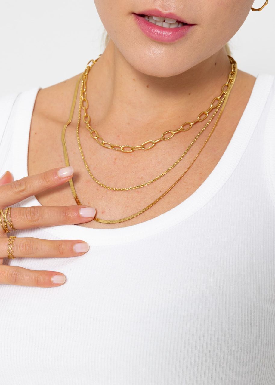 Triple layering chain - gold