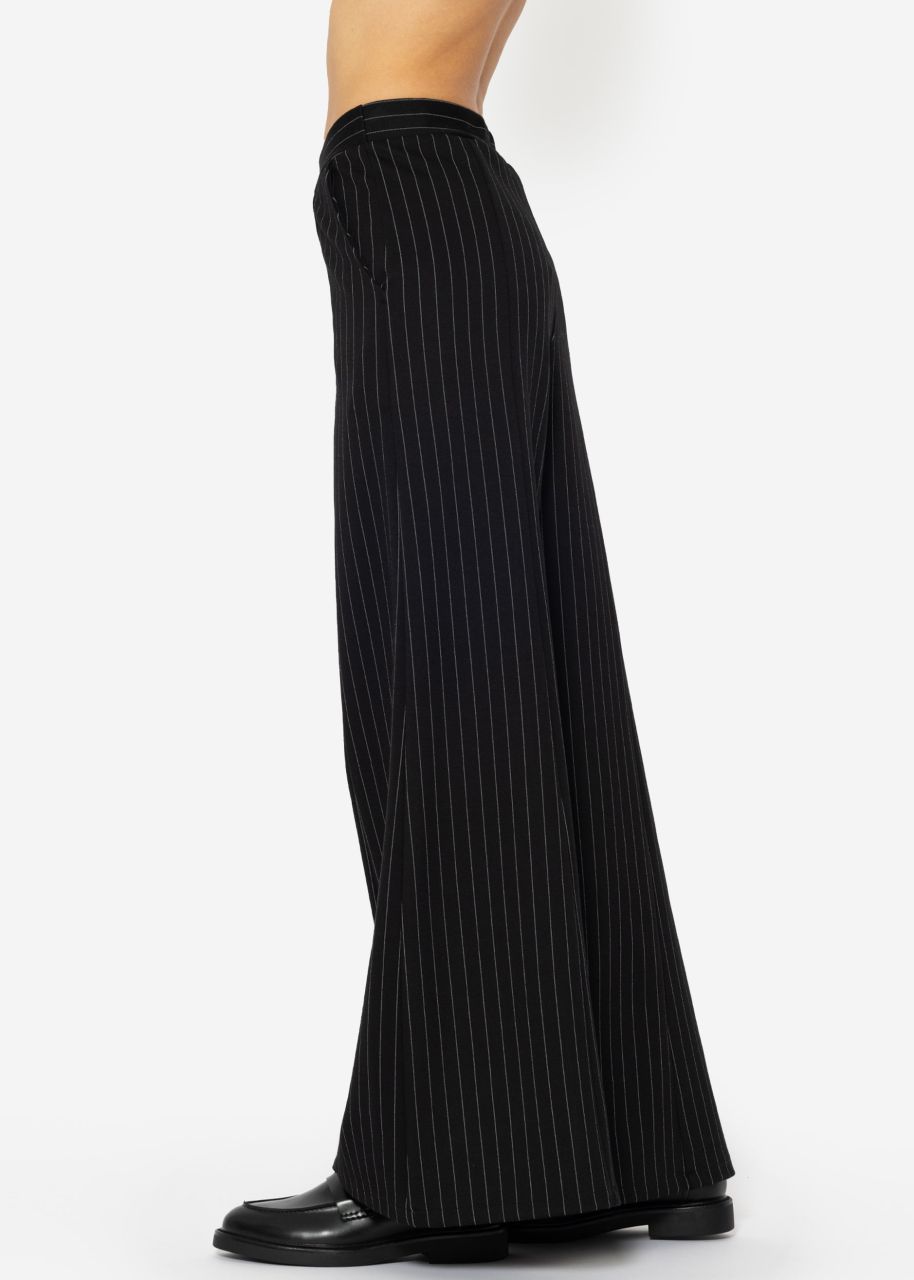 Wide trousers with pinstripes - black