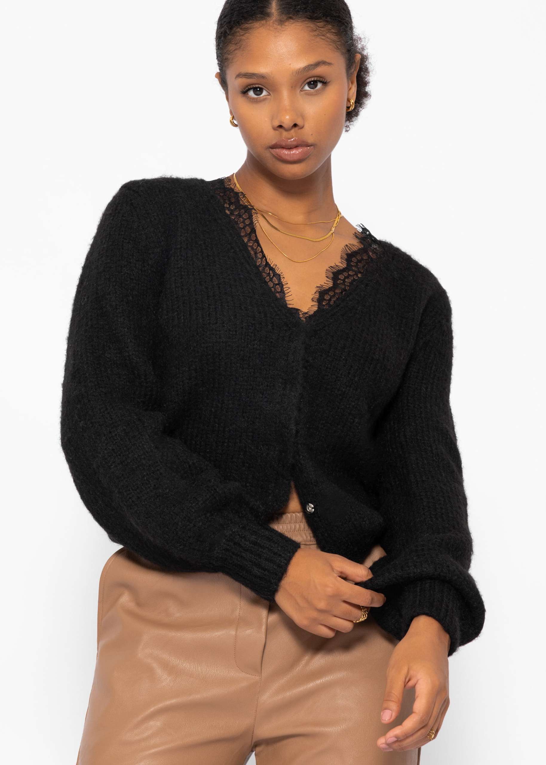 Cardigan with lace neckline - black