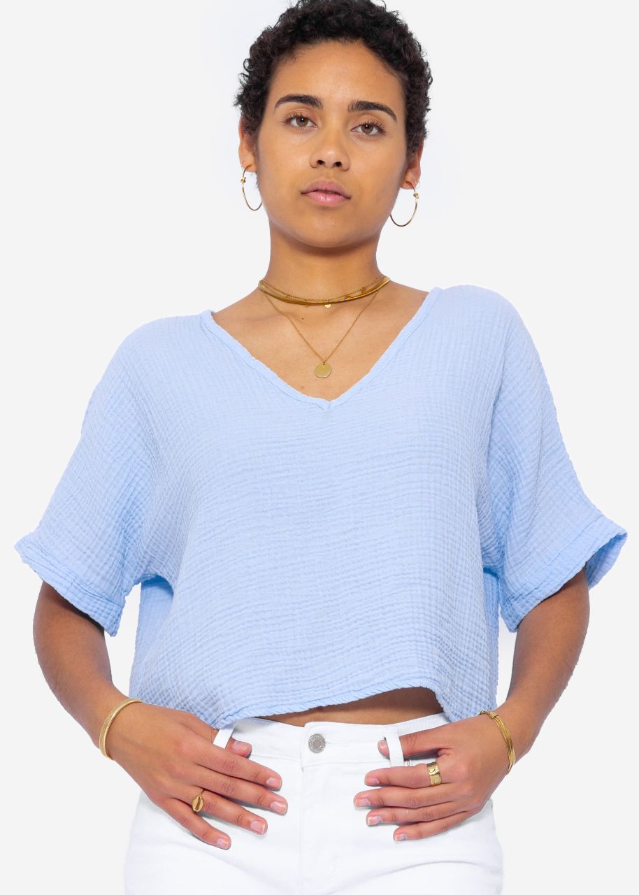 Muslin shirt with V-neck - light blue