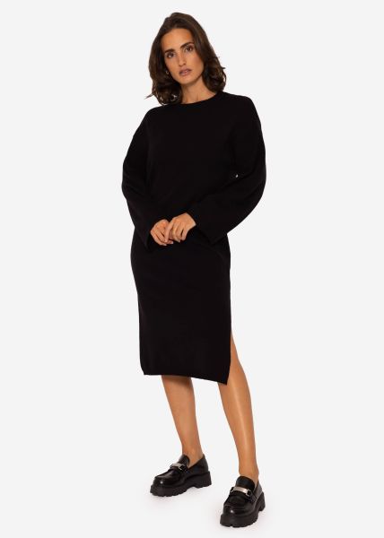 Midi length knit dress with side slit - black