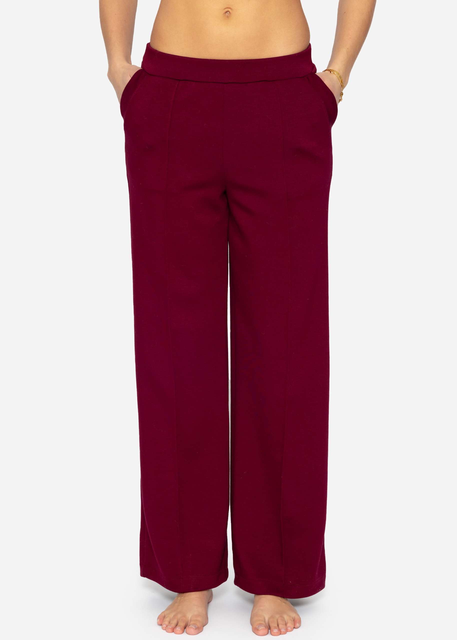 Soft wide jogging pants with piping - burgundy