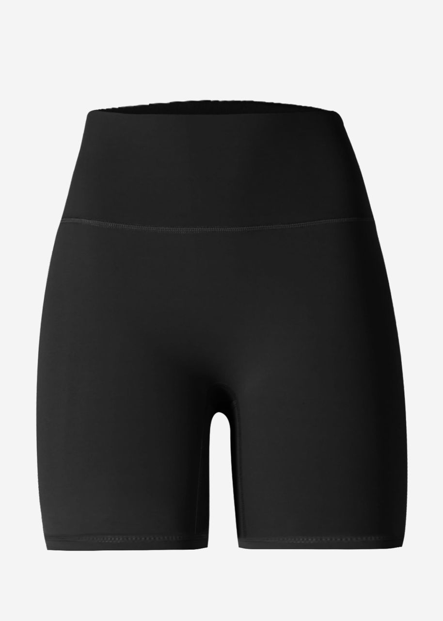 Short sports leggings - black