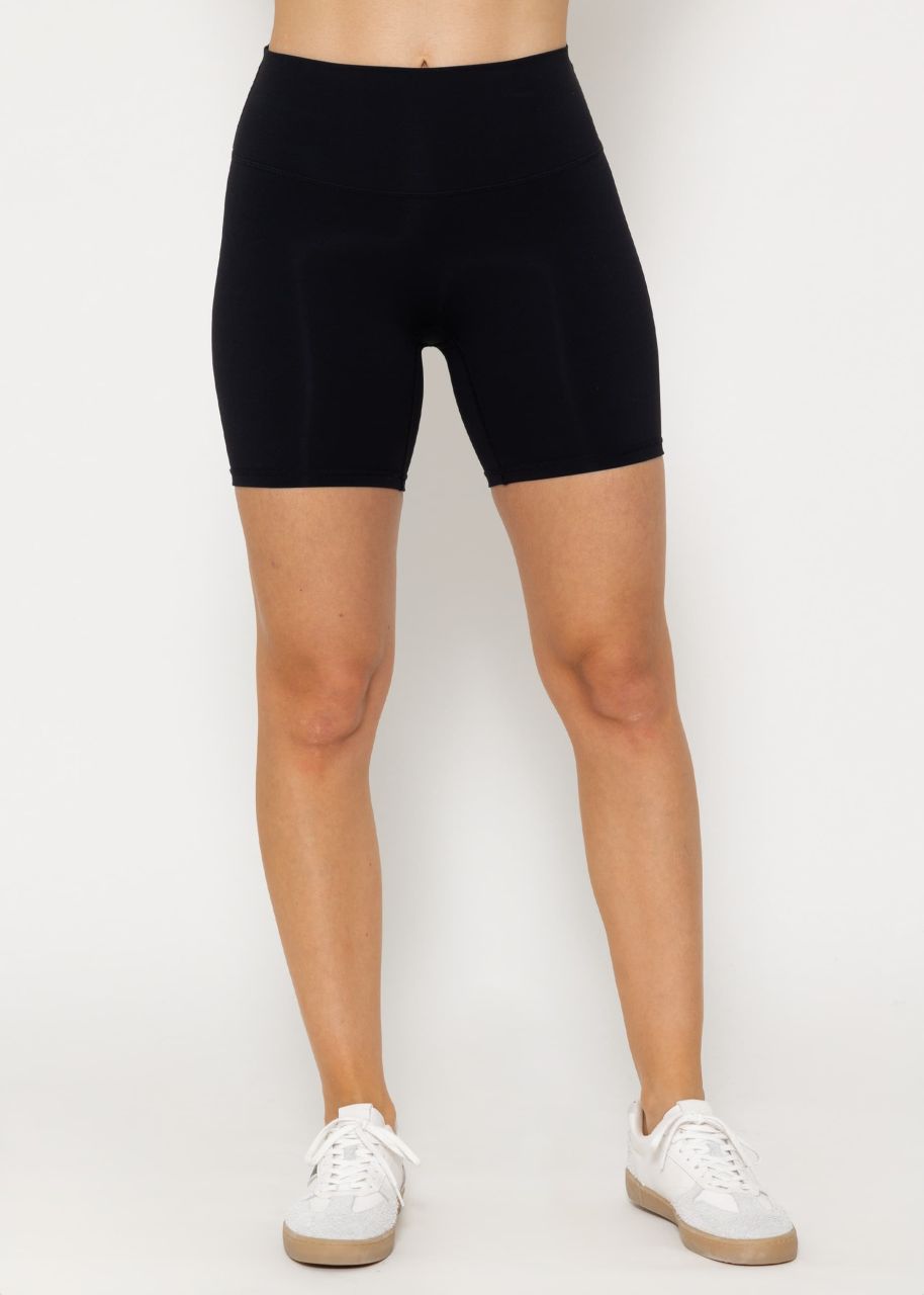 Short sports leggings - black