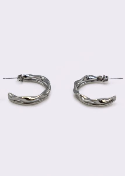 Looped creoles, silver