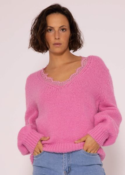 Jumper with lace neckline - pink