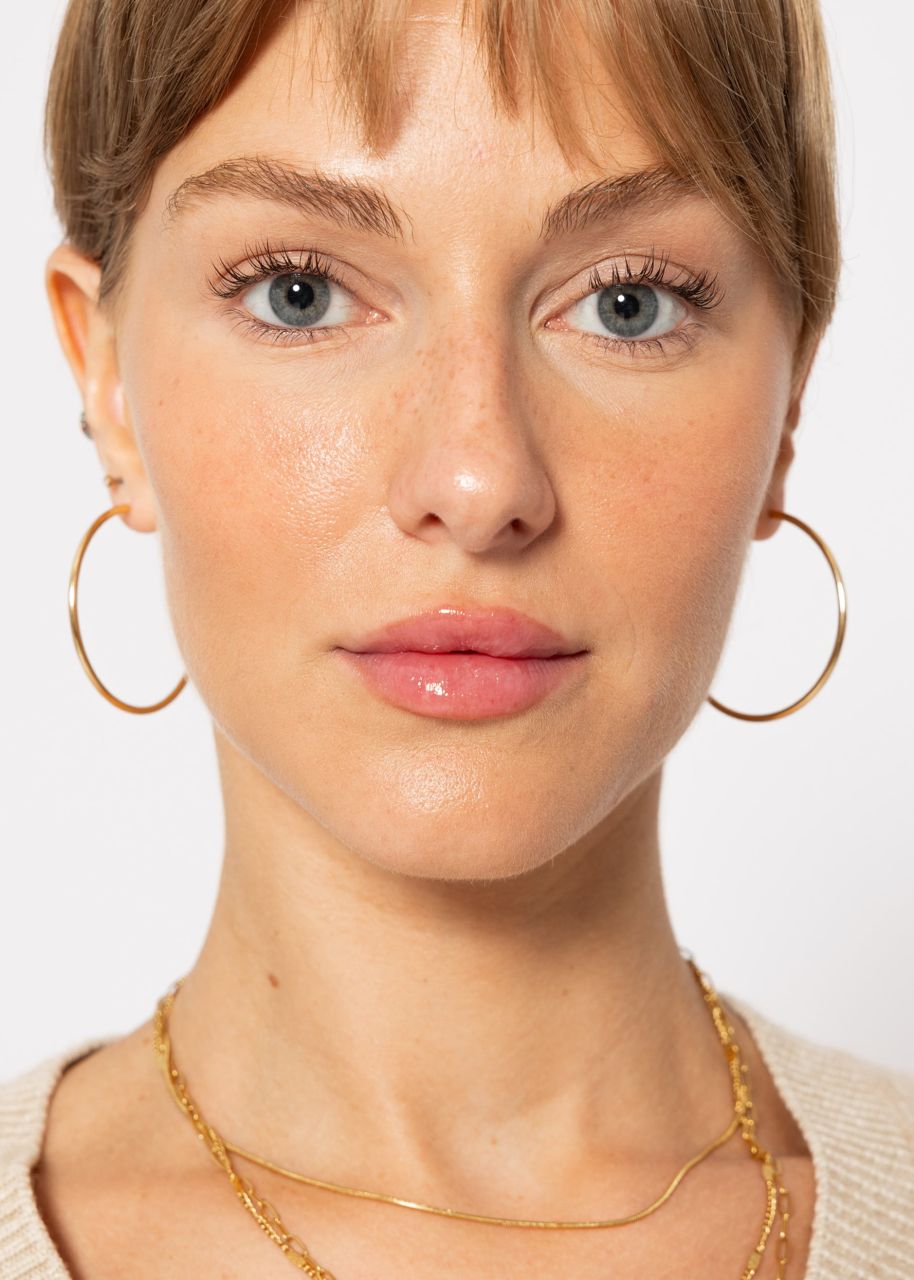 Fine hoop earrings - gold