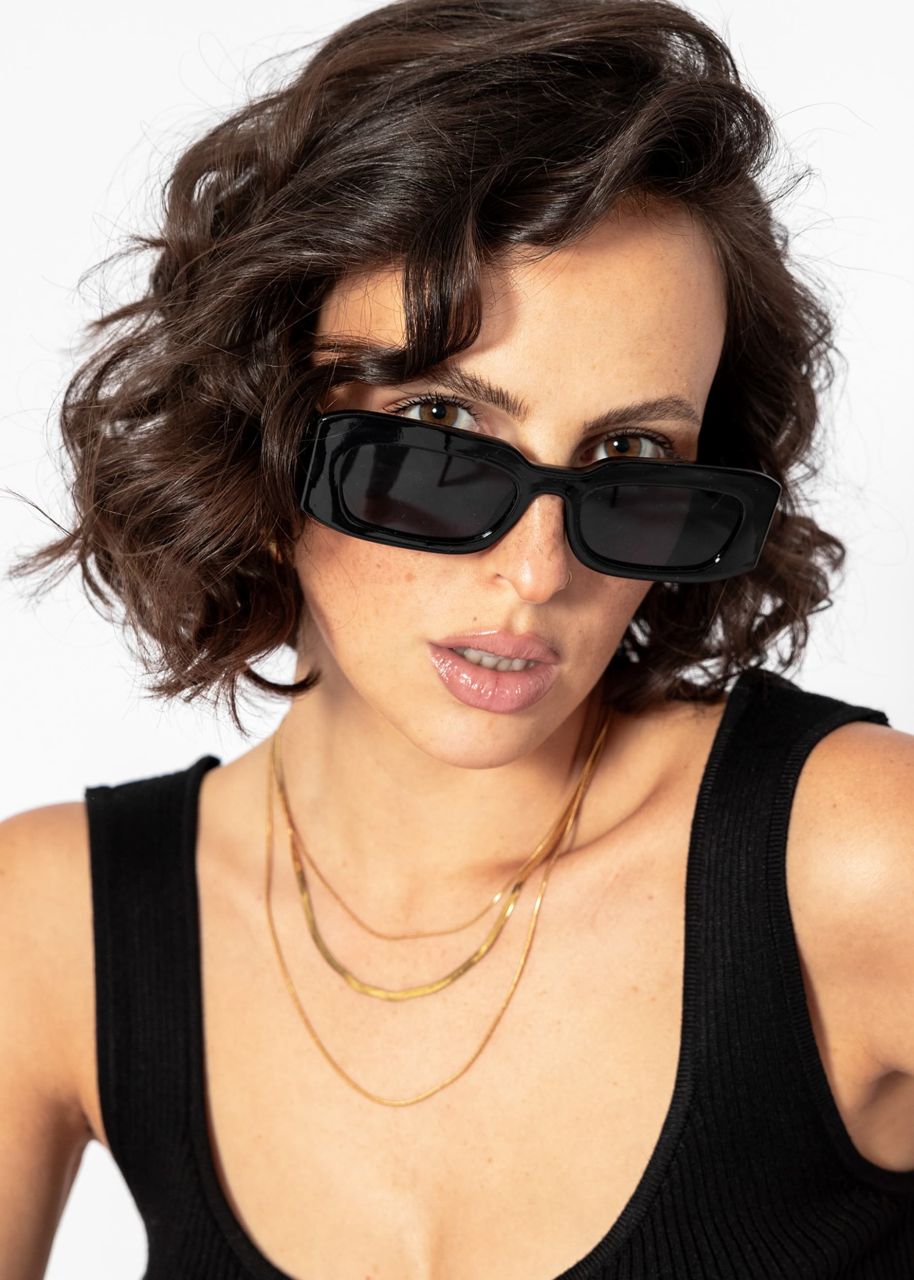 Sunglasses with wide temples - black